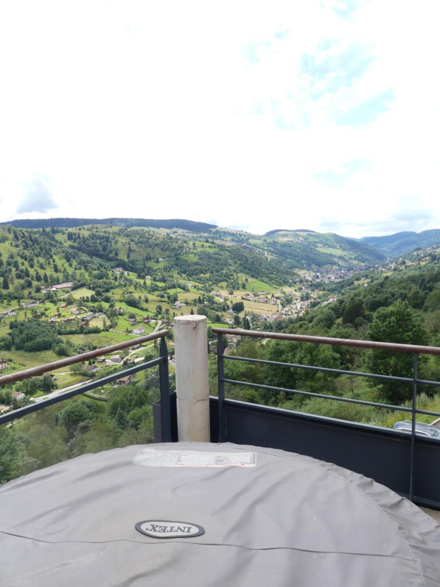 Le Massif - Appartement Au Sommet Avec Vue Panoramique ลาแบรส ภายนอก รูปภาพ